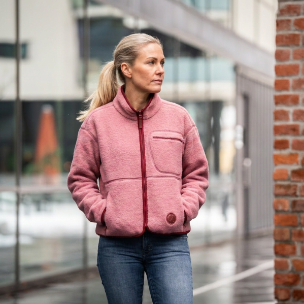 Maja ulljakke