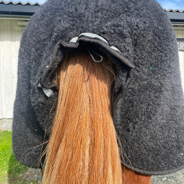 Viðar ulldekken Hest